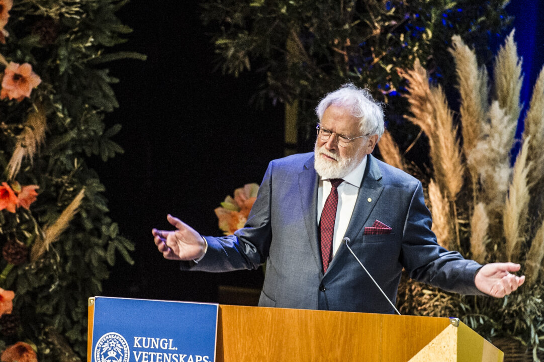 manbet手机版安东齐林格给诺贝尔和平奖演讲