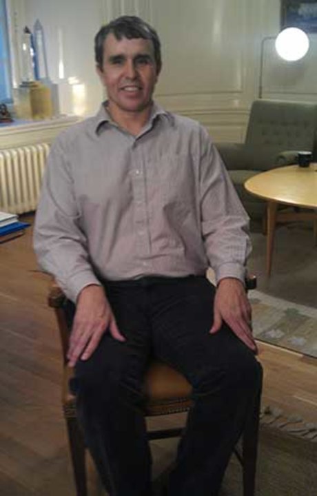manbet手机版2014年12月6日，Eric Betzig在诺贝尔博物馆接受Nobelprize.org采访前