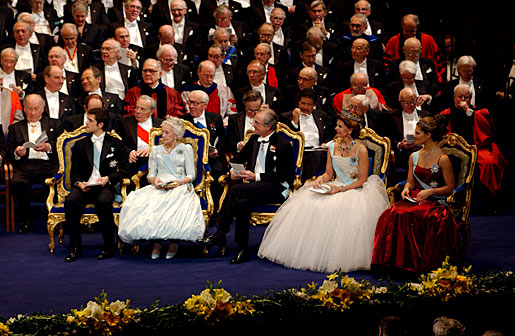 manbet手机版2001年诺贝尔奖颁奖典礼上的斯德哥尔摩音乐厅