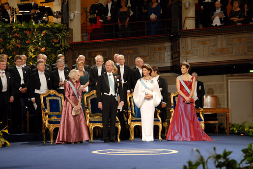 manbet手机版前排是瑞典皇室