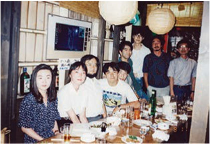 manbet手机版东京大学的首批实验室成员。