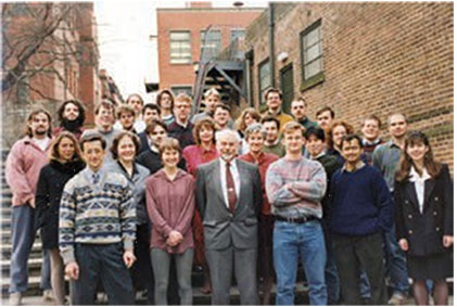 manbet手机版伯明翰研究小组于1995年。