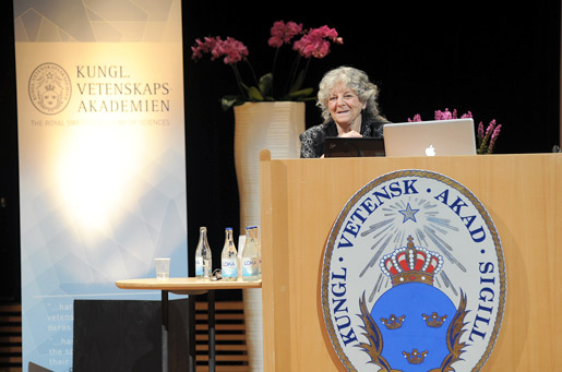 manbet手机版艾达·e·约纳特发表诺贝尔奖演讲